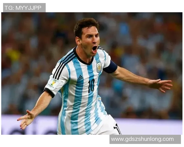 全球足球十三大球星排名揭秘 他们的传奇与荣耀无可匹敌